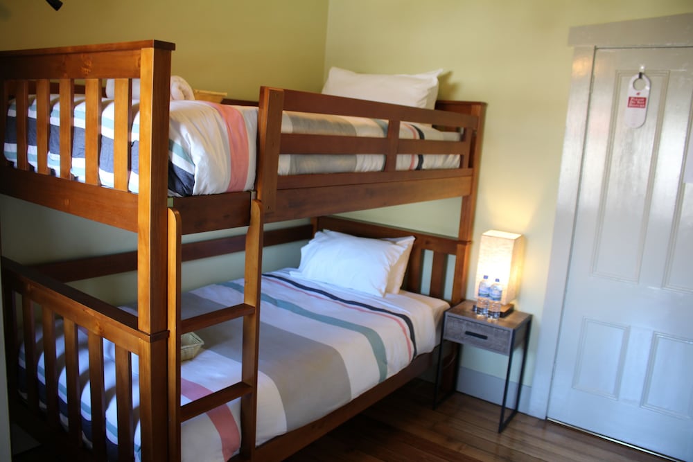 Twin Bunk (Private Balcony) with Shared Bathroom thumbnail 5