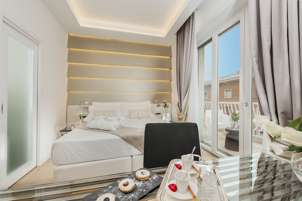 Triple Room, Balcony photo 2