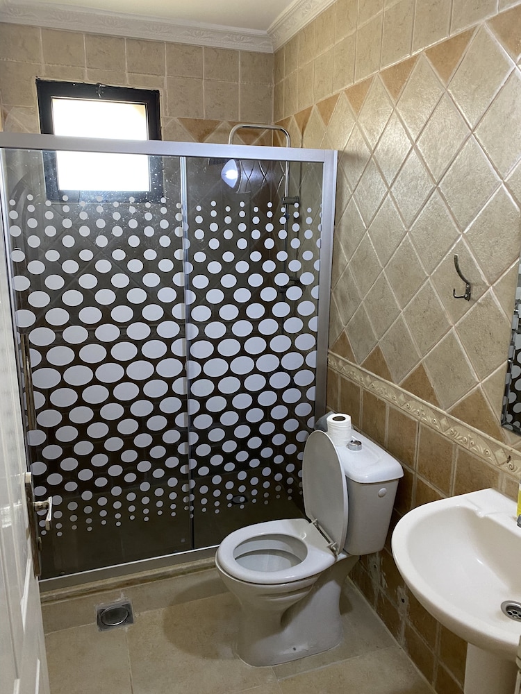 Triple Room - Photo 6