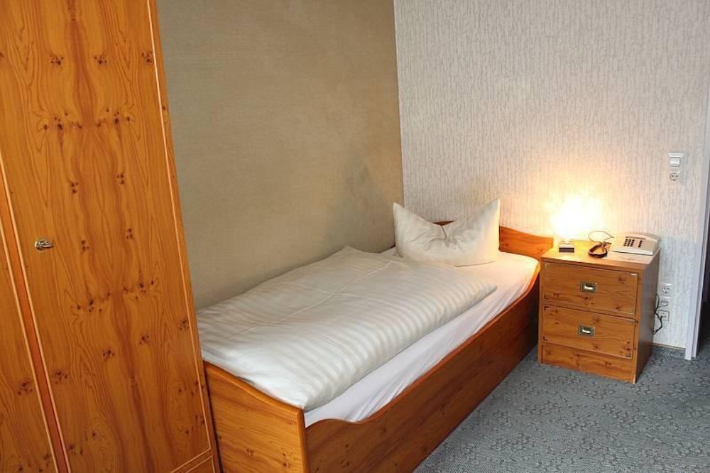 Single Room photo 1
