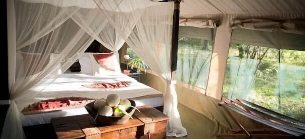 Luxury Tent, River View photo 1