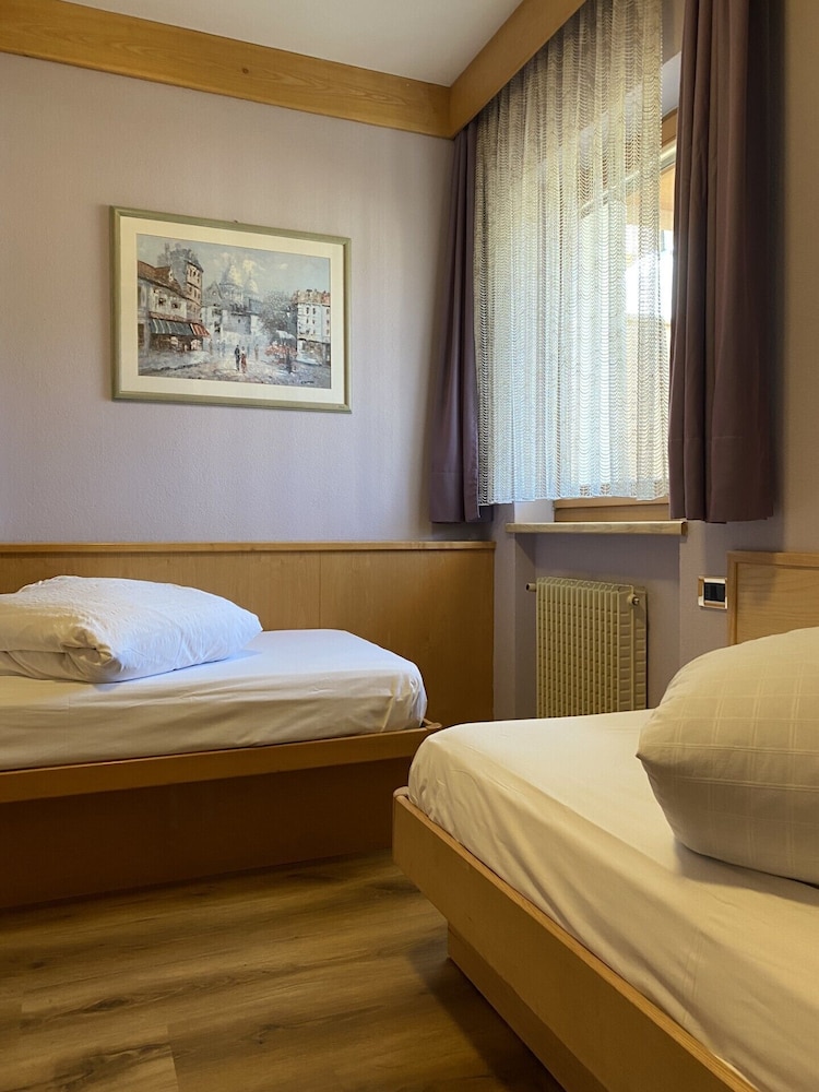 Deluxe Apartment, 2 Bedrooms (Silvia) photo 3