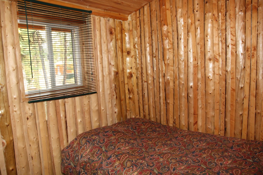 Standard Cabin, 2 Bedrooms (Cabin 7) photo 1