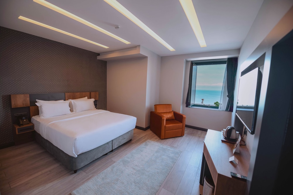 Corner Double Room with Sea View photo 1