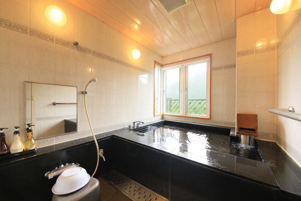 Japanese Western Style Room With Hot Spring, Non Smoking photo 2