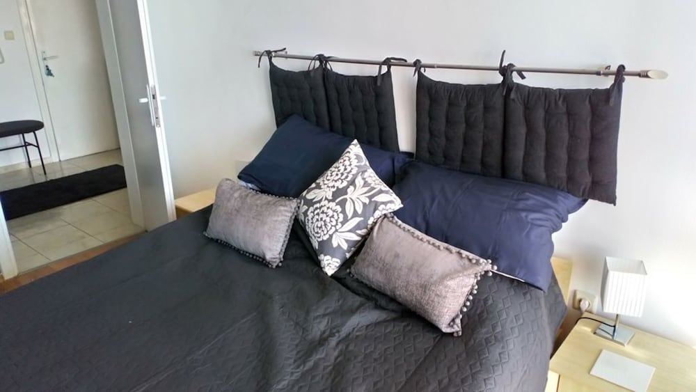 Apartment photo 1