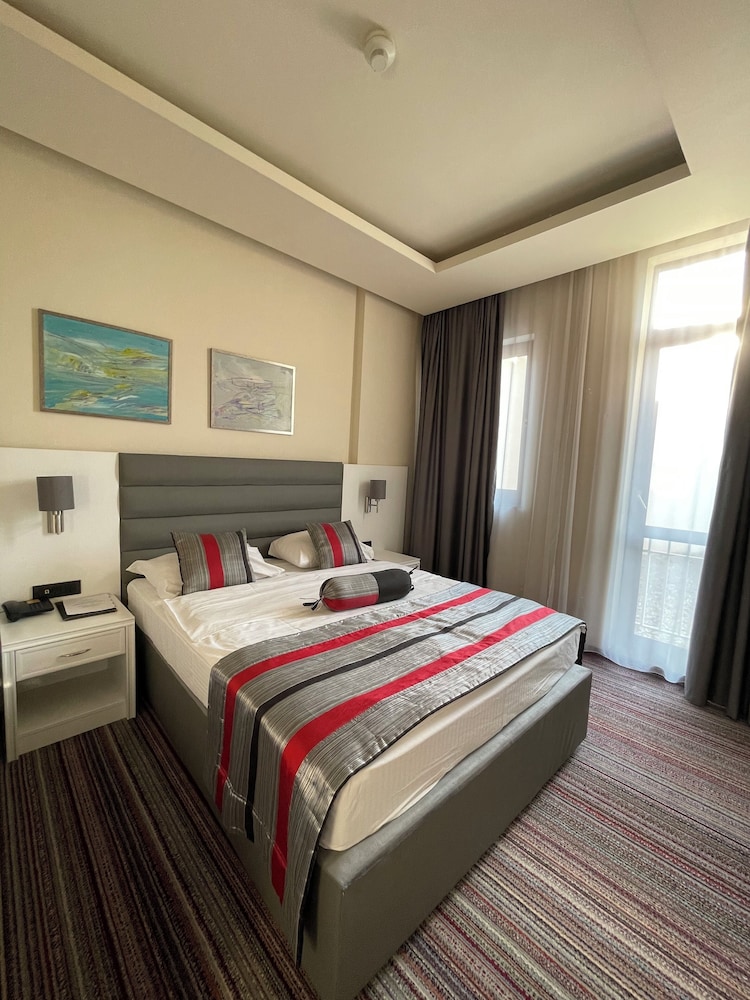 Superior Double or Twin Room, 1 Bedroom, Accessible photo 1