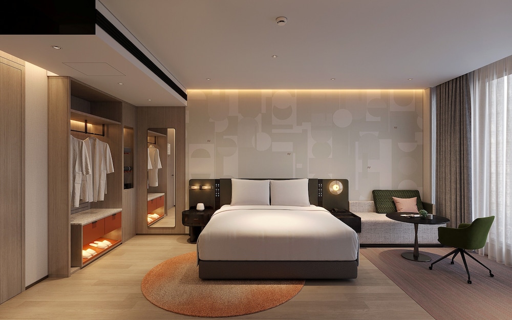 Standard Room King Bed