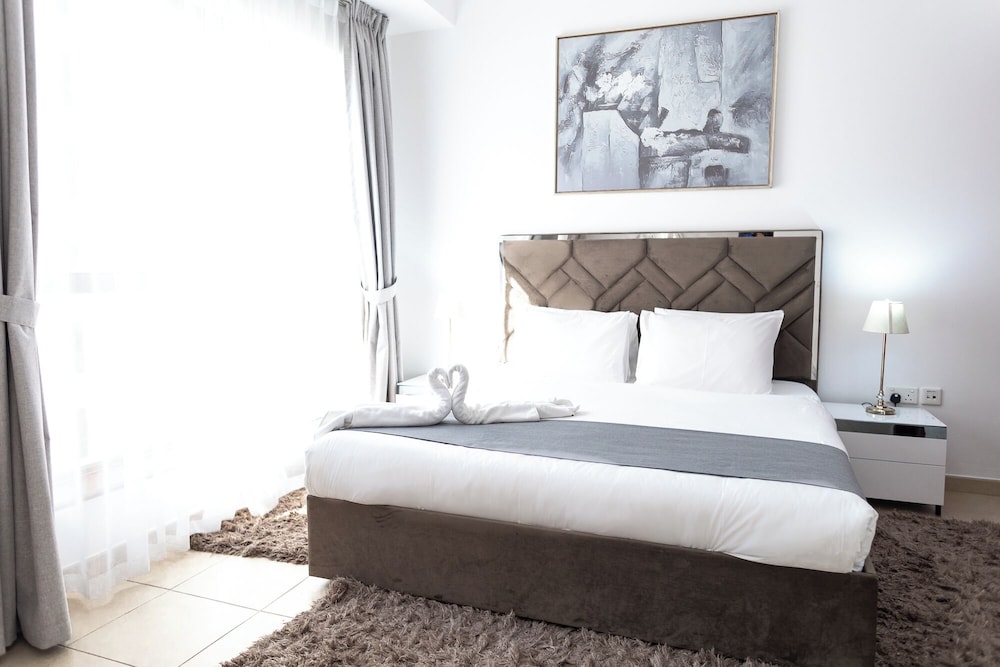 Deluxe Apartment, 1 Bedroom, Balcony, Partial Sea View