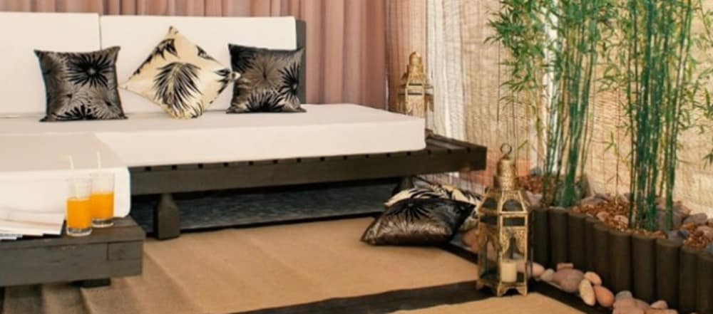 Standard Double Room, River View