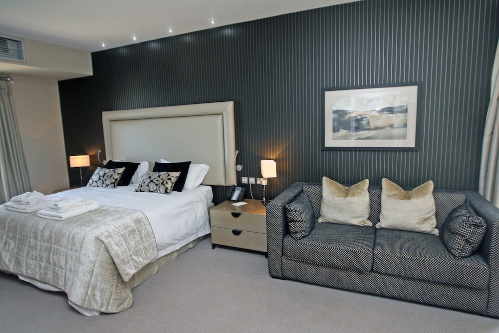Room 9 photo 2