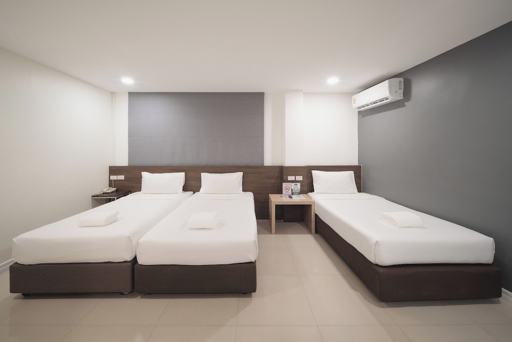 Family Triple Room photo 2