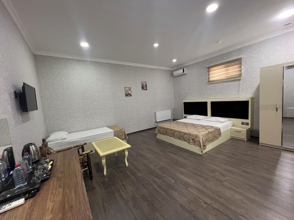 Family Triple Room photo 3