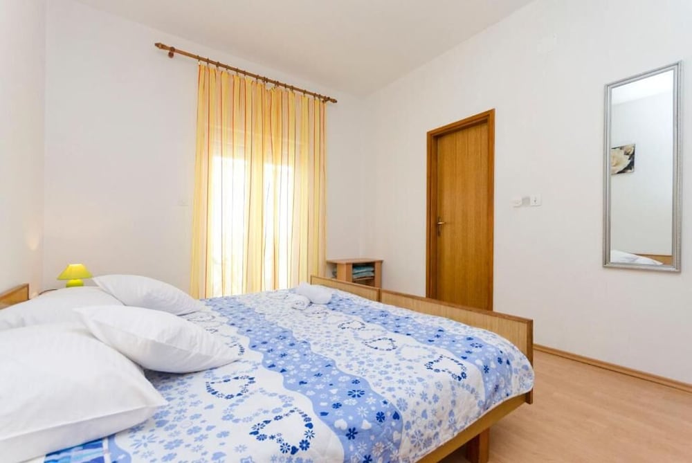 Apartment (A1)