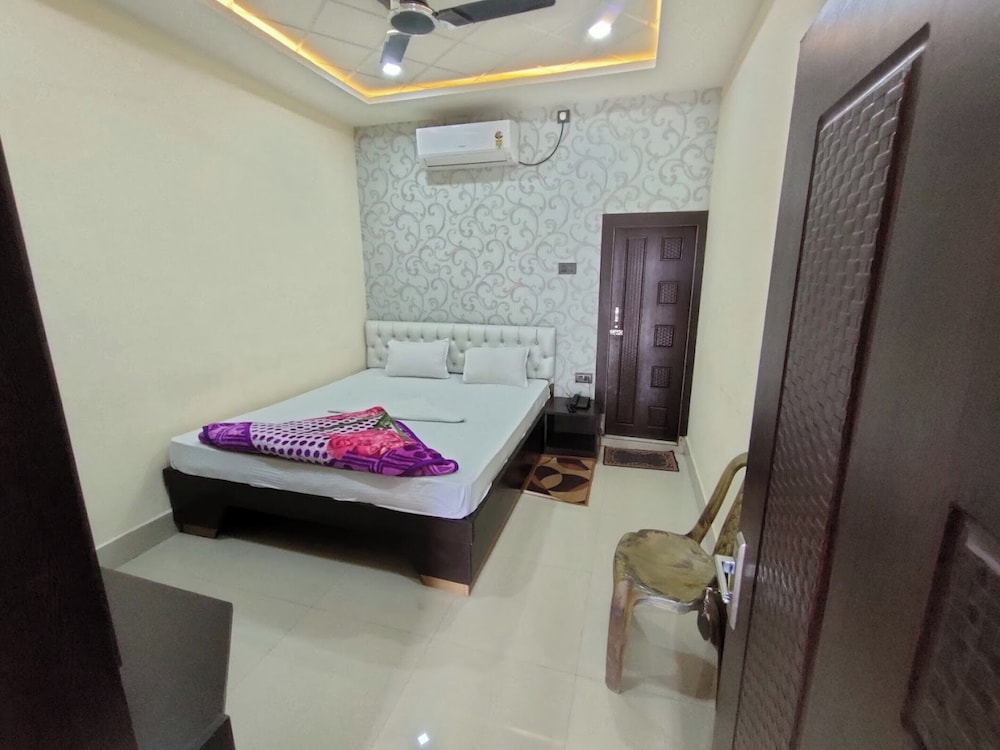 Deluxe Double Room photo 3