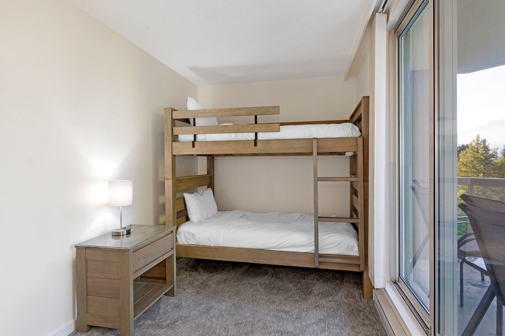 Condo, 3 Bedroom (Unit 301)