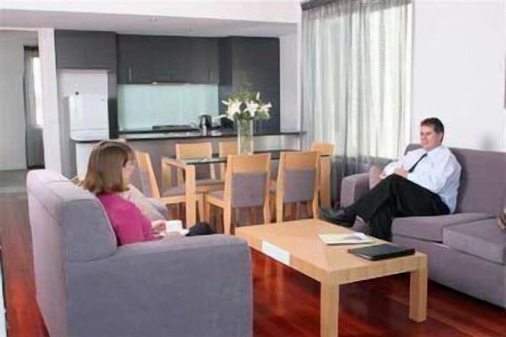 One Bedroom Executive Apartment photo 2