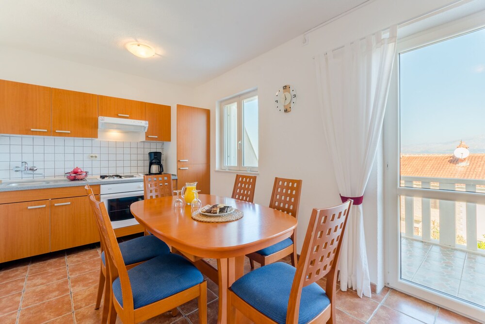 Apartment (Two Bedroom Apartment Carla) photo 3