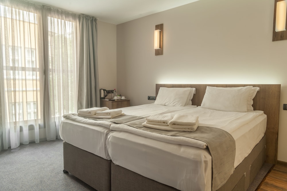 Double or Twin Room photo 1