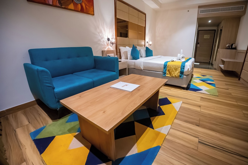 Junior Suite - Photo 1