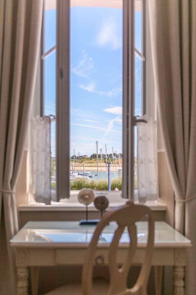 Double Room, Harbor View - Photo 3