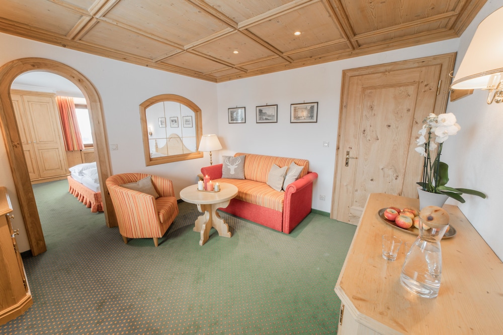 Superior Double Room, Mountain View (Kingsize) photo 2