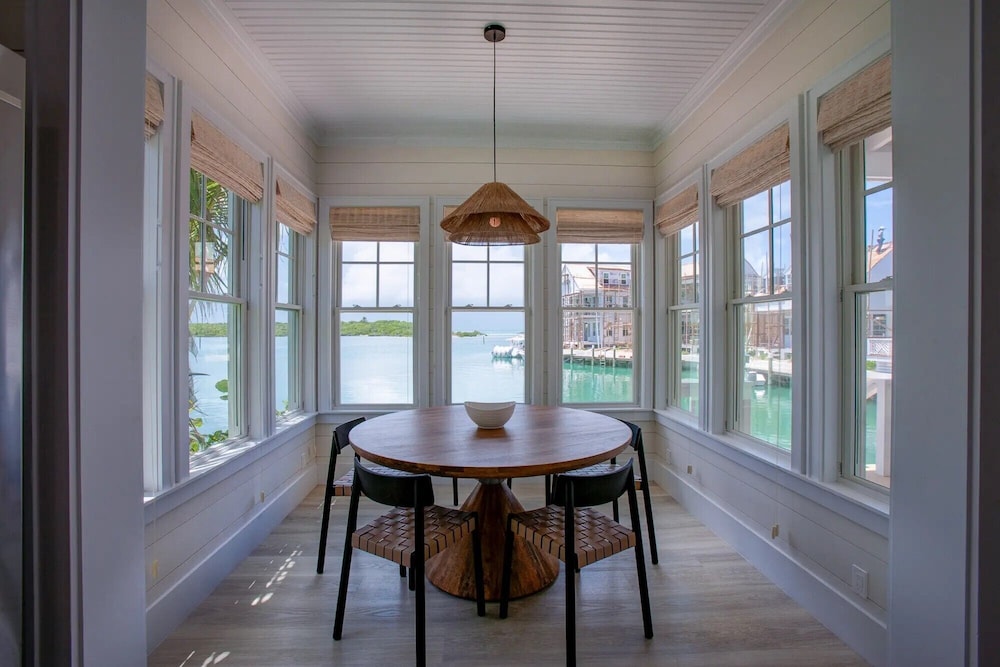 Romantic Villa, 3 Bedrooms, Ocean View