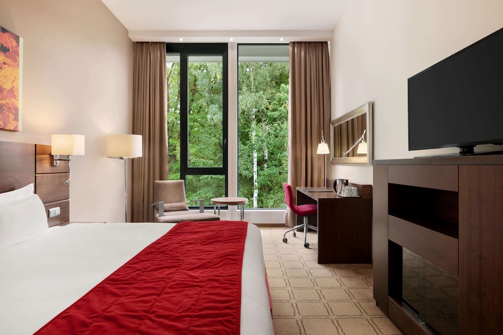 Deluxe Room - Photo 1