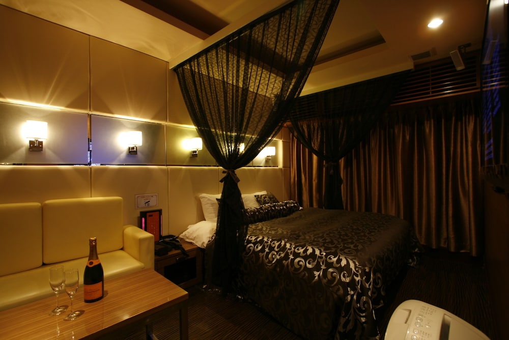 Deluxe Double Room, Smoking