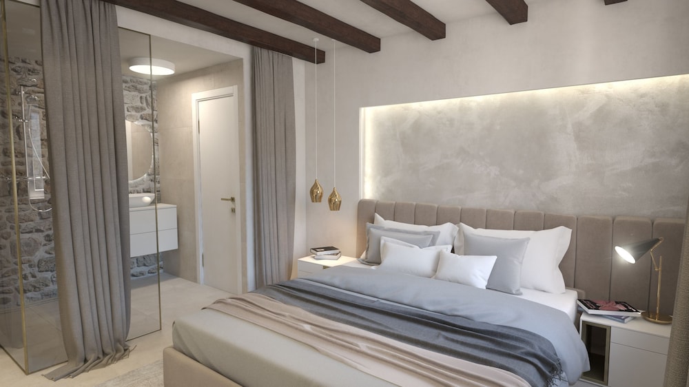 Luxury Double Room photo 1