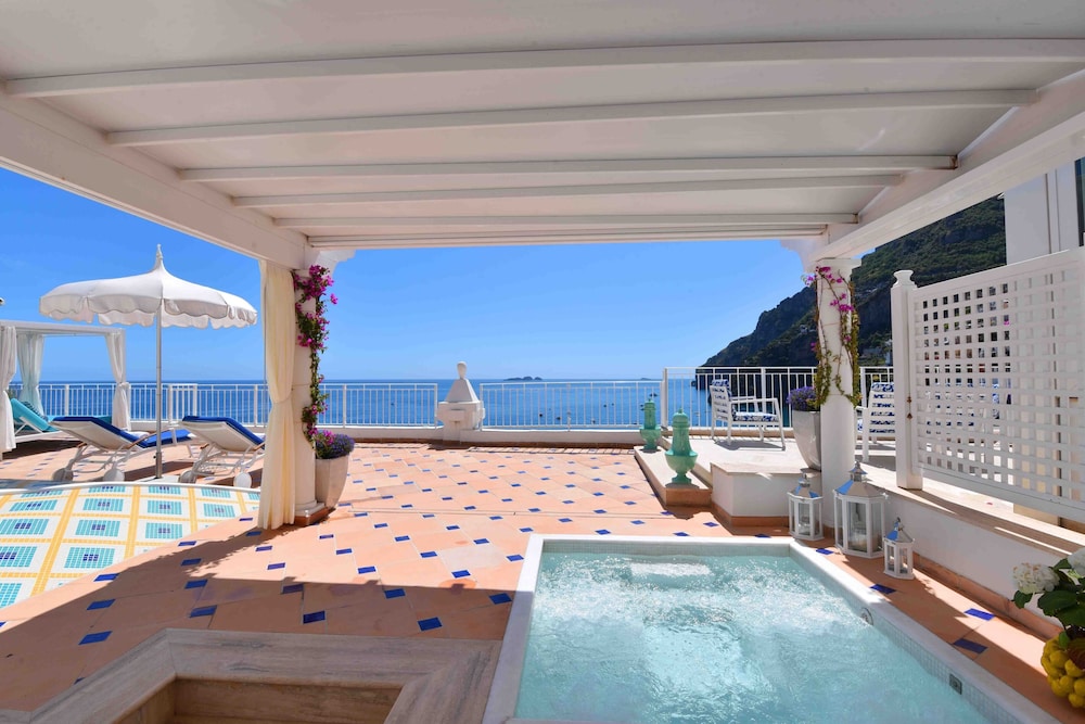 Elite Suite, Private Bathroom, Sea View (with External Jacuzzi and Private Gym)