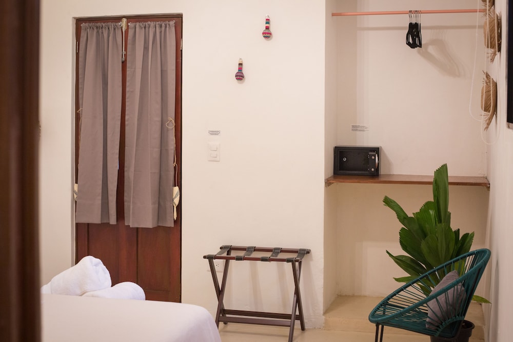 Traditional Double Room, 1 Double Bed - Photo 2