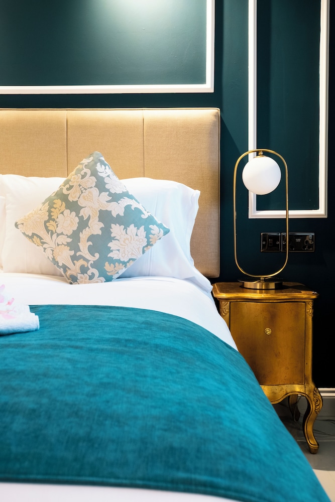 Classic Twin Room - Photo 1