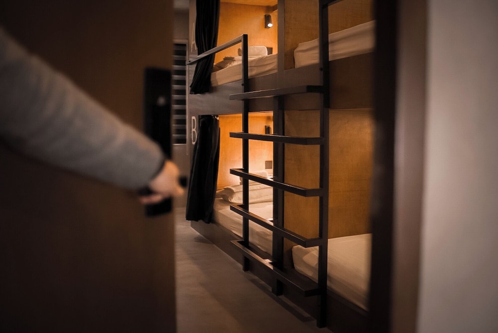 Lower Bunk Bed in 4-Bed Mixed Dorm photo 2