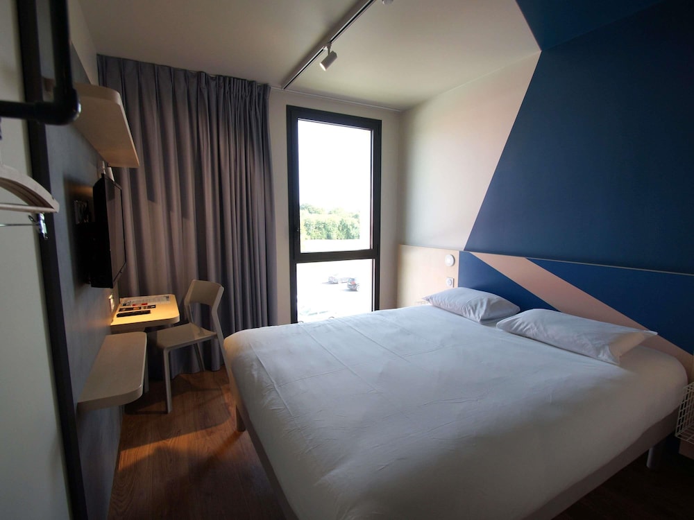 Family Suite, 2 Double Beds, Connecting Rooms photo 3