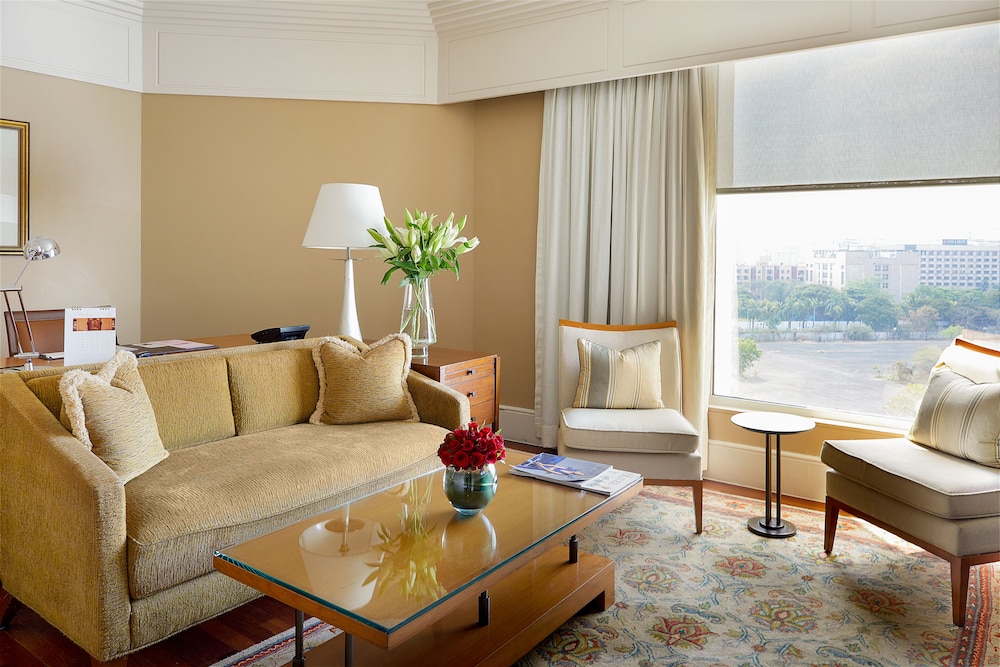 Leela Executive Suite - Photo 2