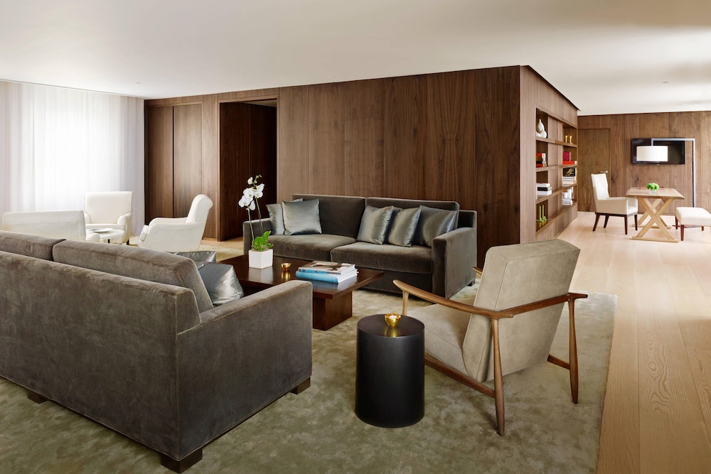 Suite, 2 Bedrooms photo 1