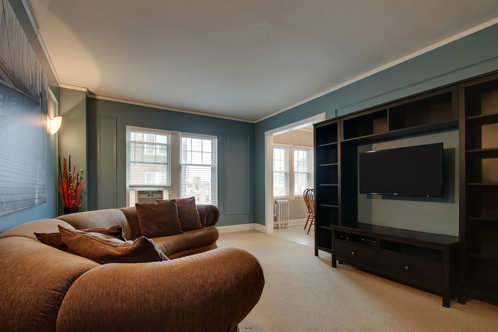 Deluxe Suite, 1 Bedroom, City View