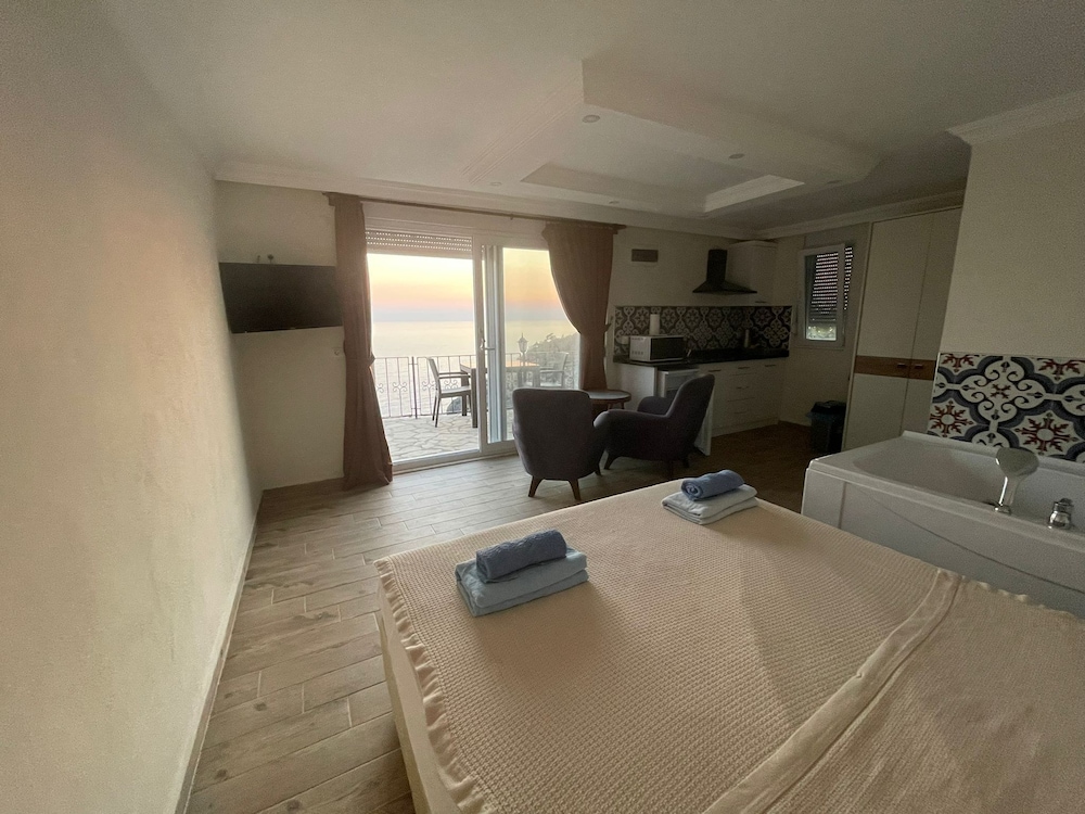 Romantic Double Room photo 3