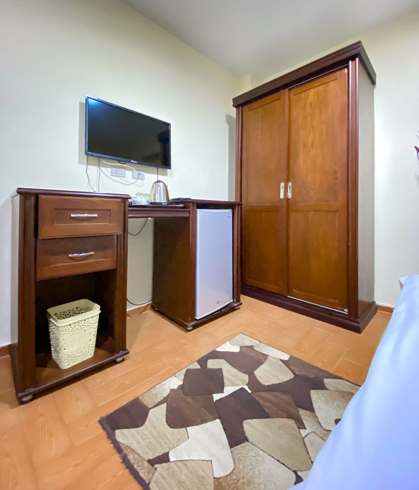 Deluxe Triple Room -pyramid view photo 3