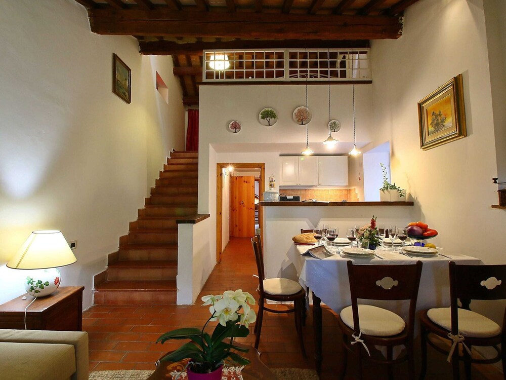 Classic Villa, 6 Bedrooms photo 3