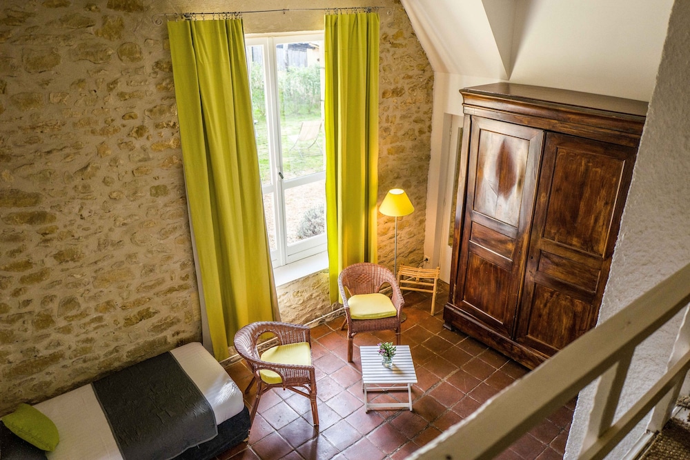 Quadruple/Quintuple Room photo 2