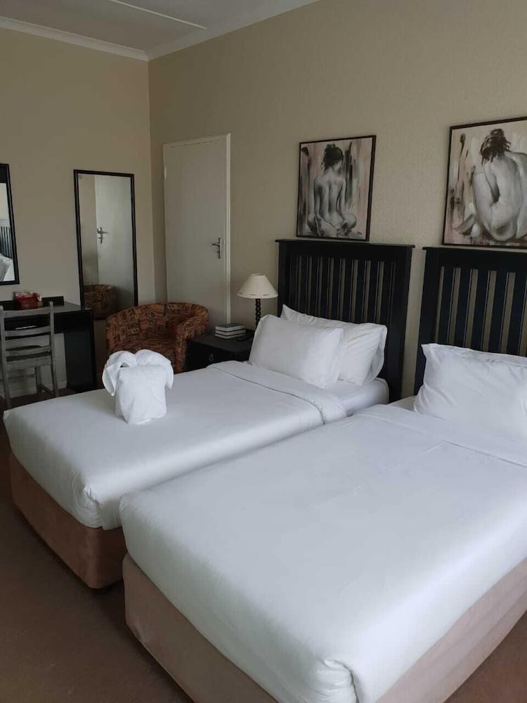 Twin Room photo 1