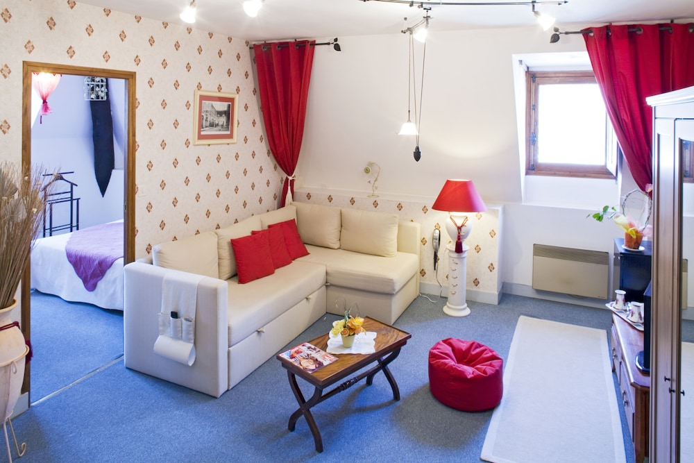 Suite photo 1