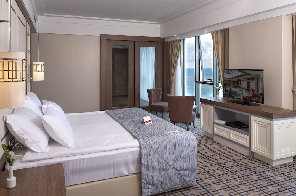 Suite, 1 King Bed