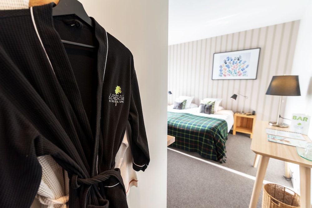 Superior Double or Twin Room - Photo 9