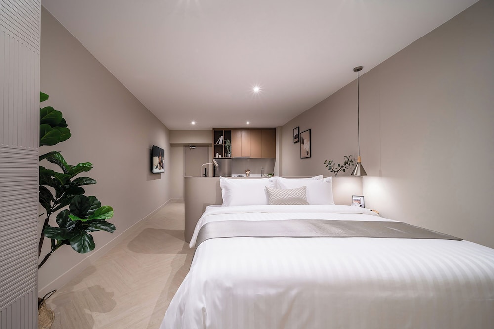 Executive Room, 1 King Bed