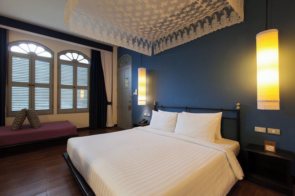 Deluxe Room - Photo 4