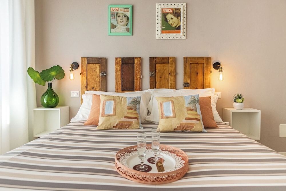 Deluxe Room, Garden View (c) photo 3