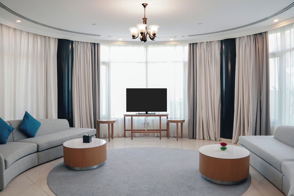 Penthouse photo 3